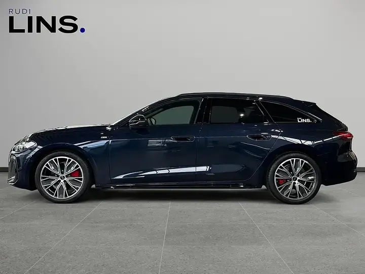 Audi A5 Avant 2026 photo 2