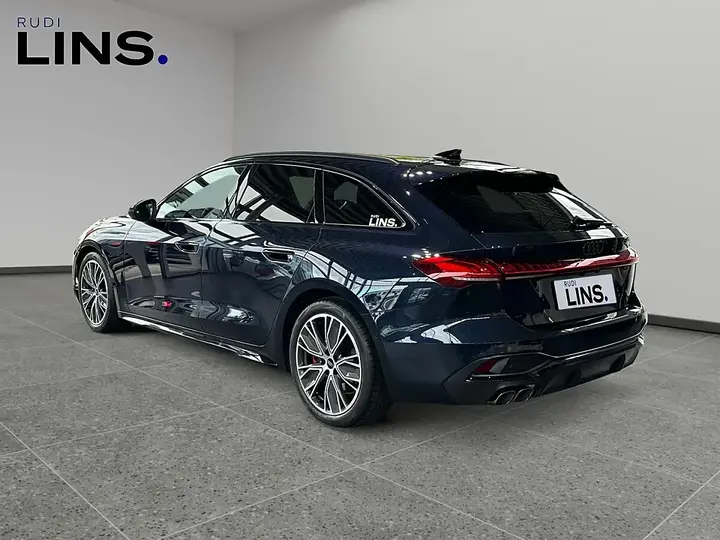 Audi A5 Avant 2026 photo 3