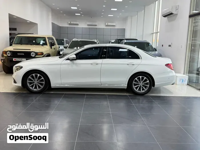 Mercedes-Benz E-Class 2017 photo 2
