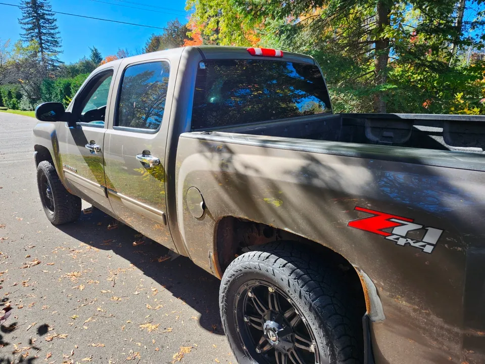 Chevrolet Silverado 1500 2012 photo 4