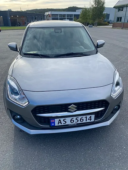 Suzuki Swift 2021 photo 2