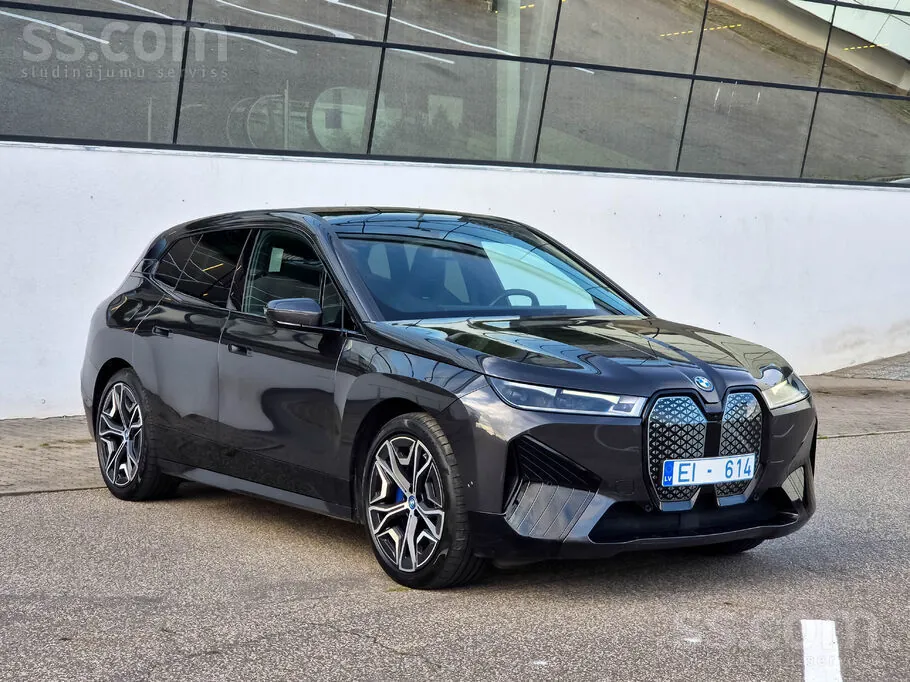BMW X5 2021 photo 3