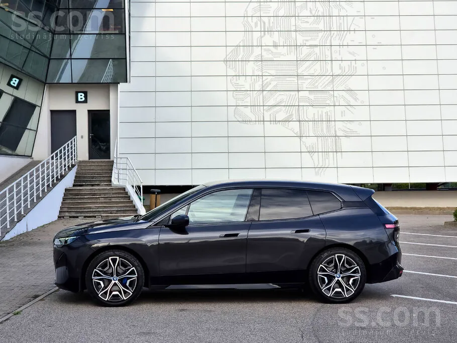 BMW X5 2021 photo 5