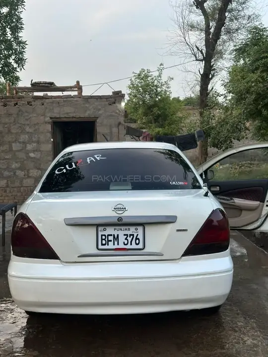 Nissan Sunny