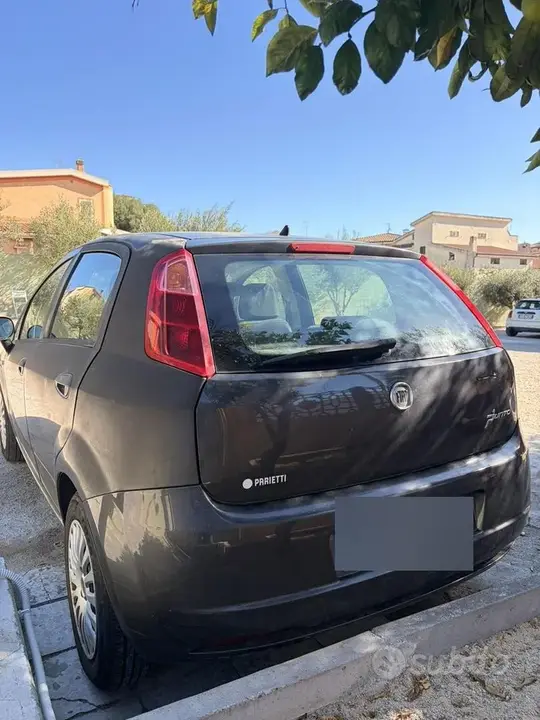 Fiat Grande Punto 2008 photo 4