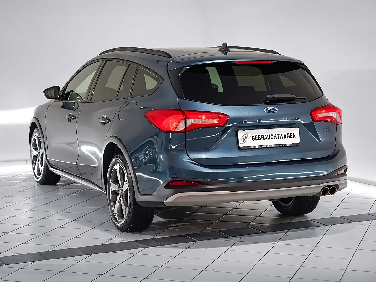 Ford Focus 2021 photo 3