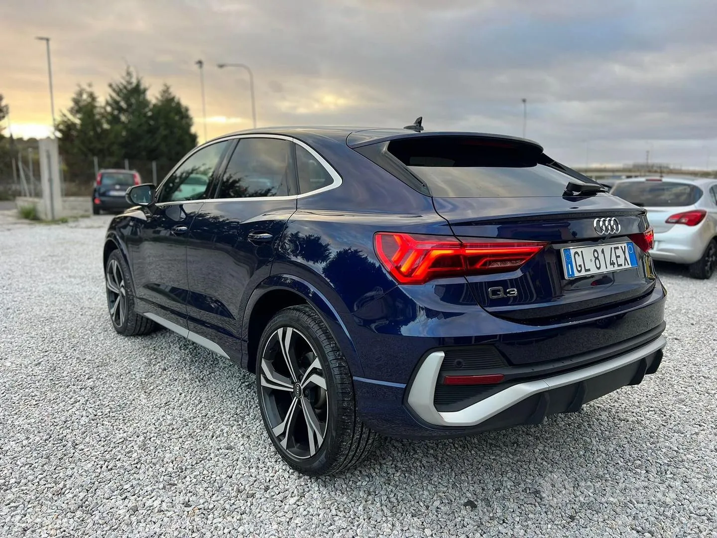Audi Q3 2022 photo 3