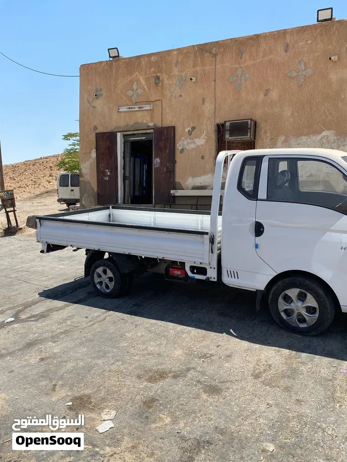 Hyundai H 100 2024 photo 3
