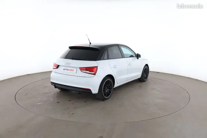 Audi A1 2018 photo 3