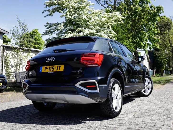 Audi Q2 2022 photo 2
