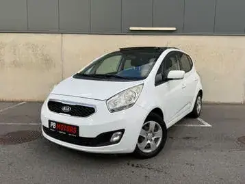 Kia Venga 2011 photo 2