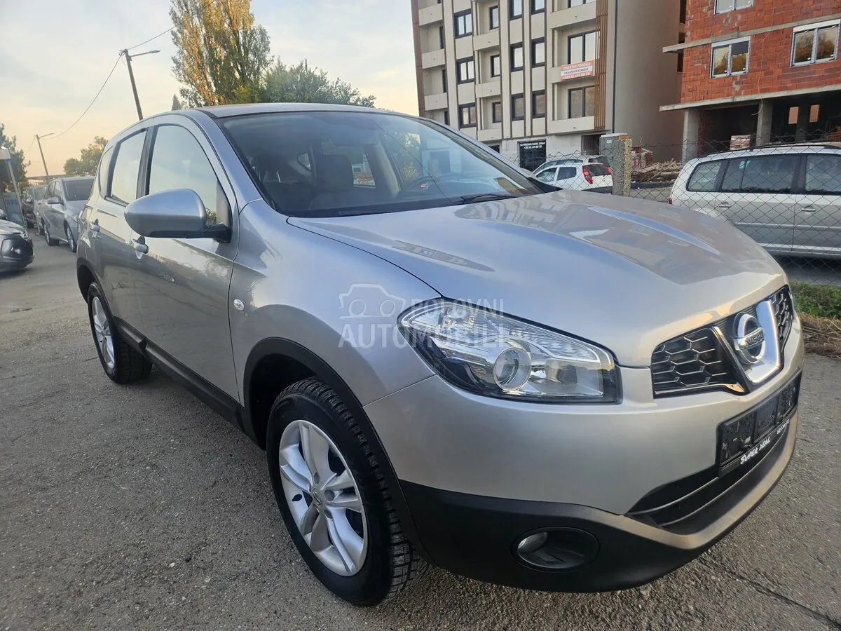 Nissan Qashqai 2011 photo 4