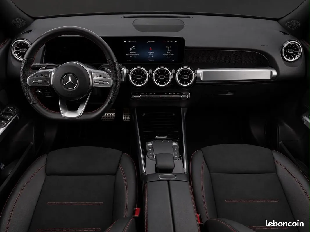 Mercedes-Benz Glb 2023 photo 2