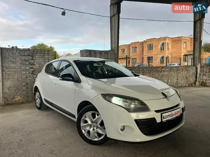 Renault Megane 2011 photo 3