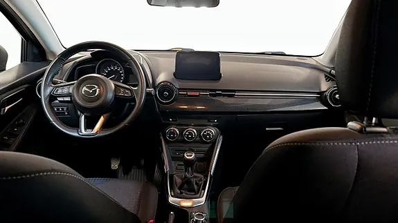 Mazda 2 2018 photo 4