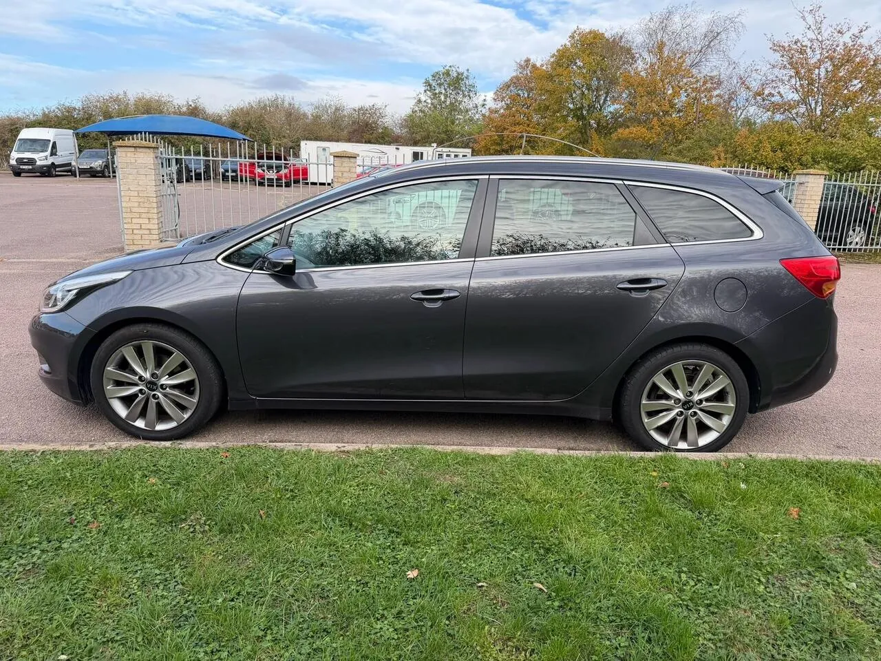 Kia Ceed 2013 photo 4