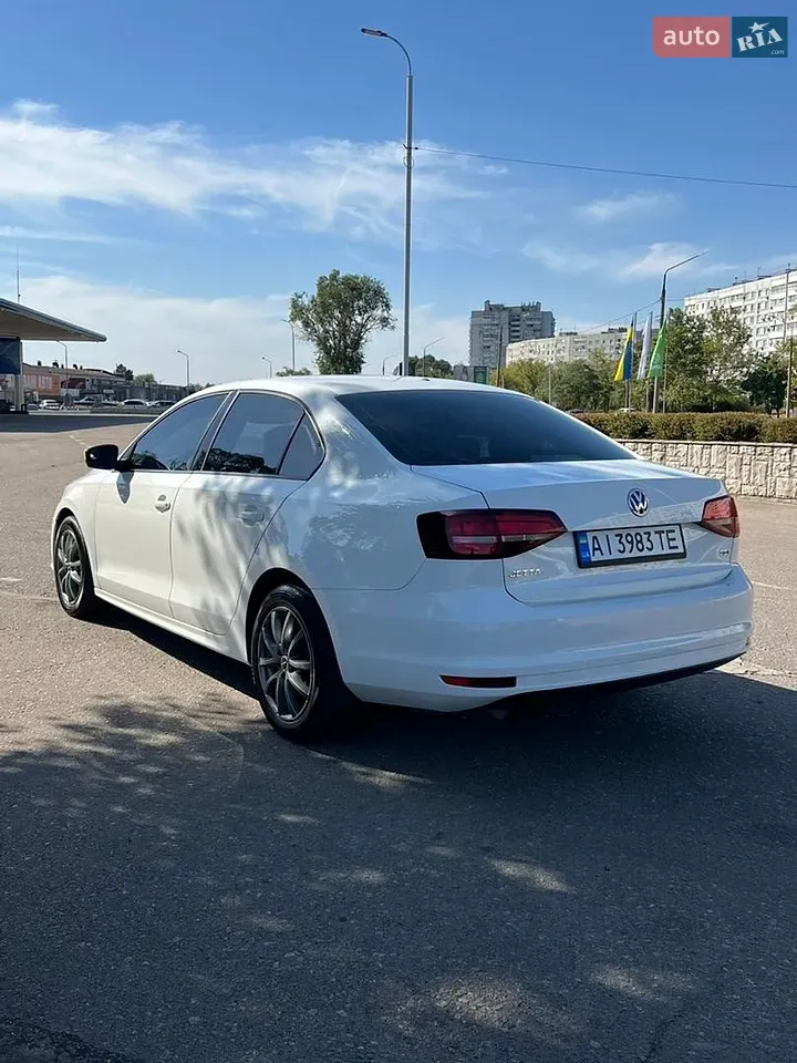 Volkswagen Jetta 2015 photo 5