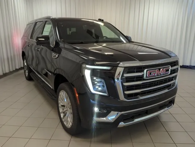 GMC Yukon Xl 2026 photo 2