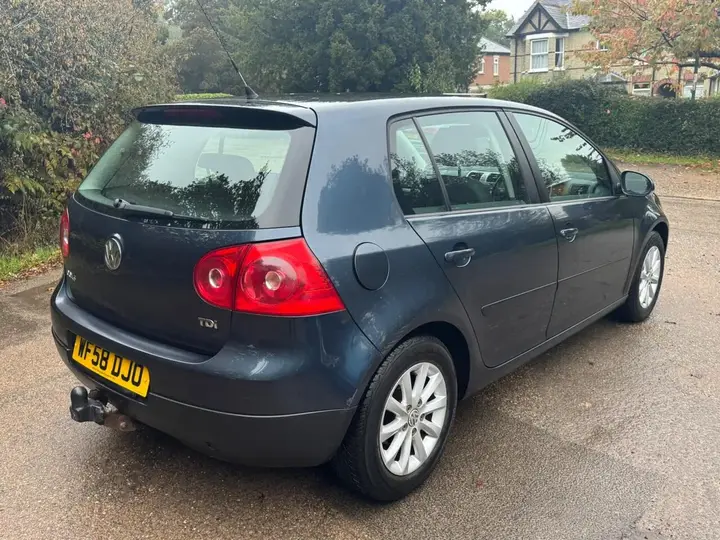 Volkswagen Golf 2008 photo 5