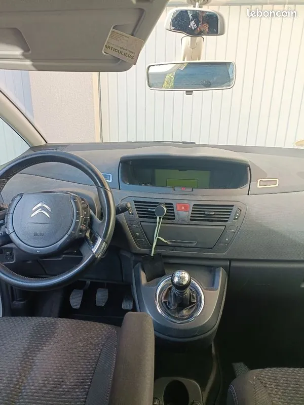 Citroen C4 Picasso 2012 photo 3