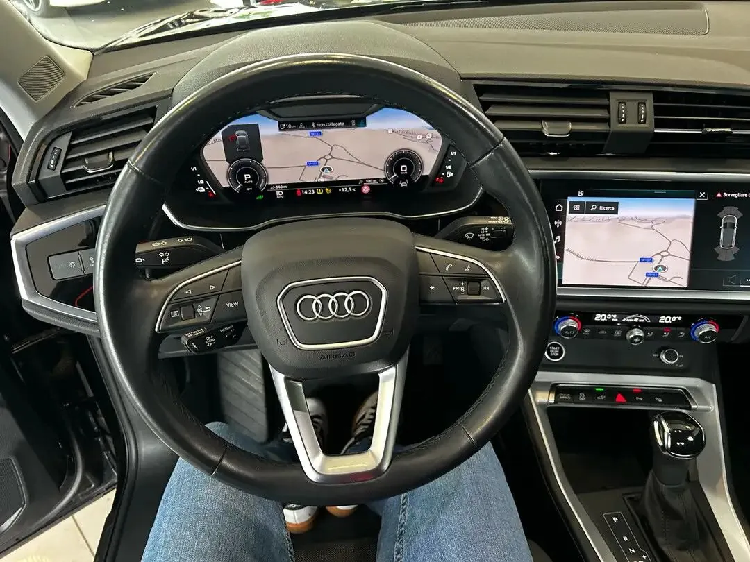 Audi Q3 2022 photo 5