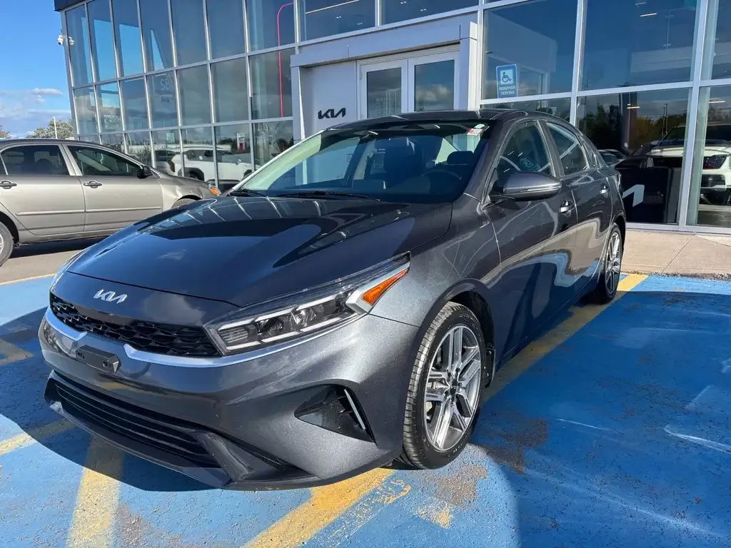Kia Forte 2023 photo 3