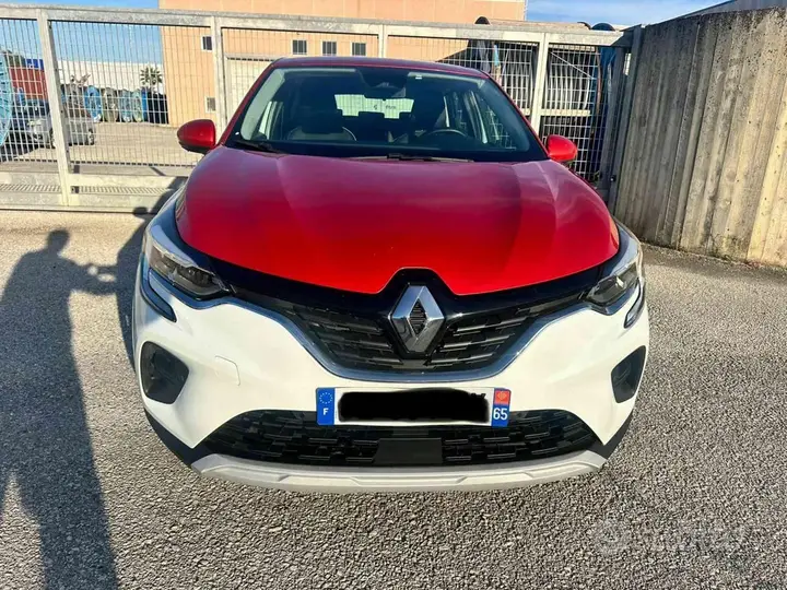 Renault Captur 2022 photo 3