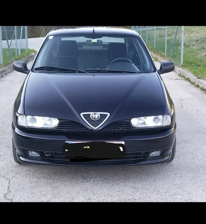 Alfa Romeo 146