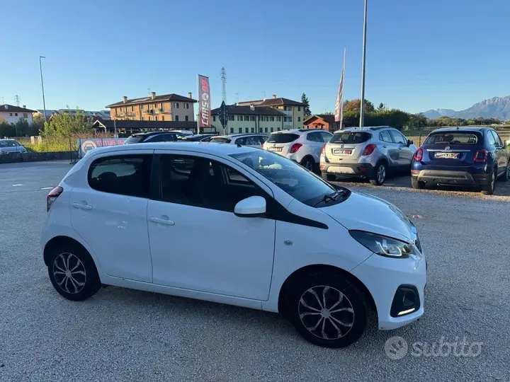 Peugeot 108 2015 photo 5