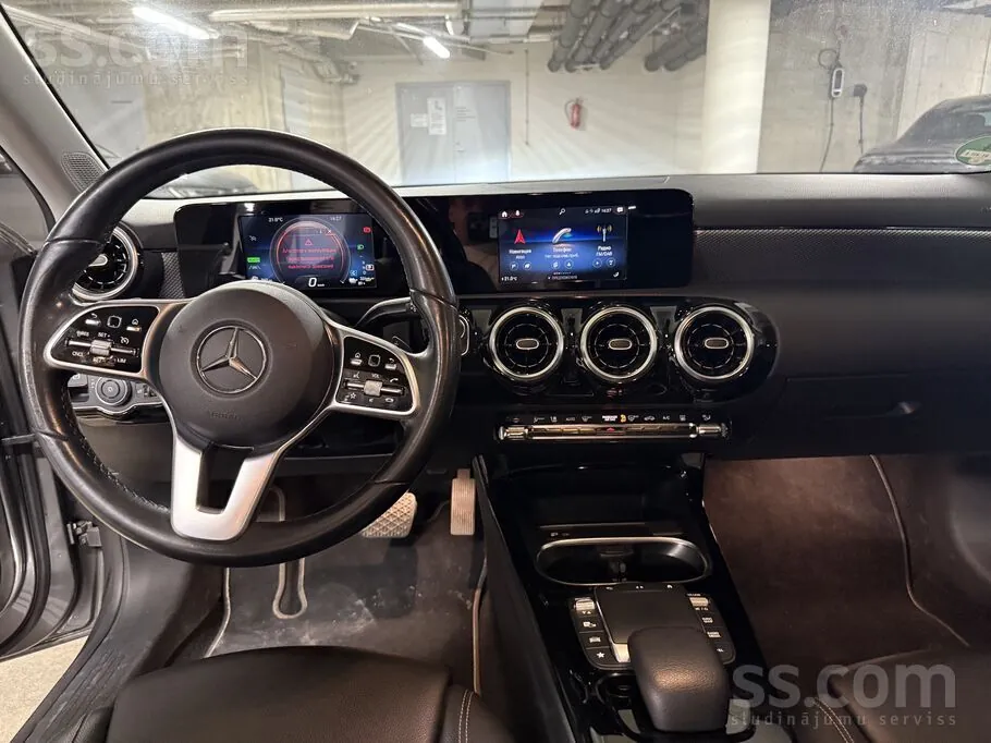 Mercedes-Benz A250 2020 photo 5