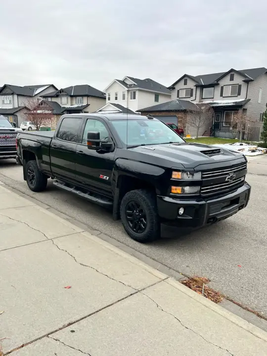 Chevrolet Silverado 2500Hd 2018 photo 4
