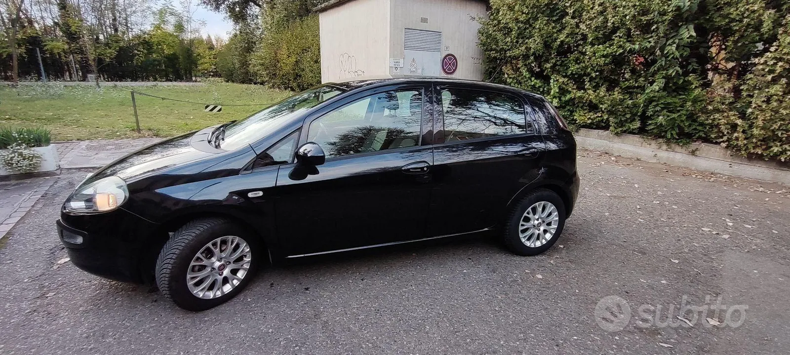 Fiat Punto Evo 2012 photo 3