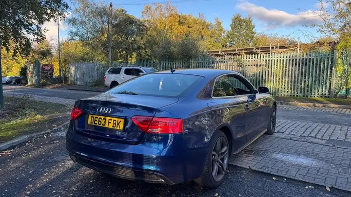 Audi A5 2013 photo 3