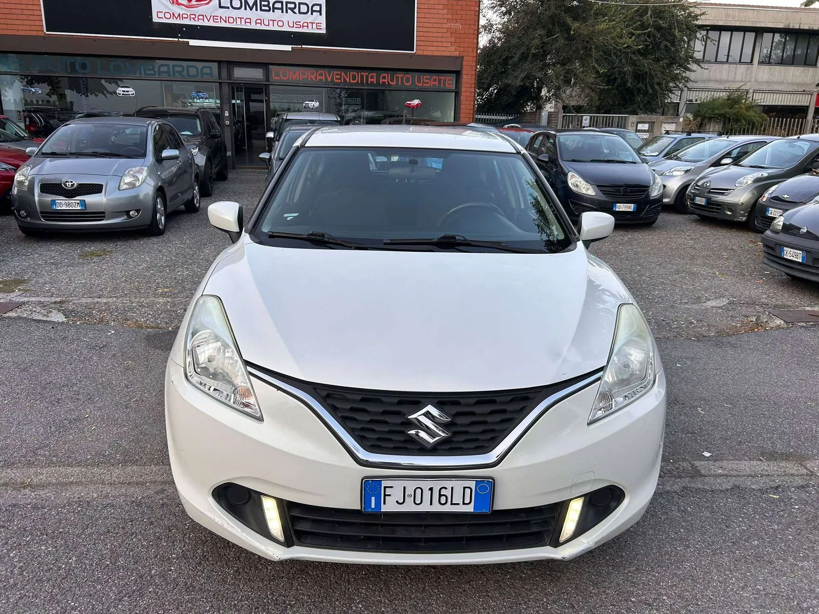 Suzuki Baleno 2017 photo 2
