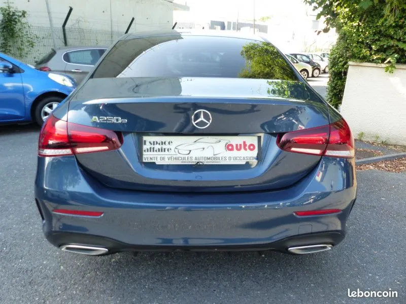 Mercedes-Benz A-Class 2022 photo 5
