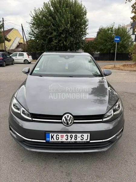 Volkswagen Golf 2018 photo 2