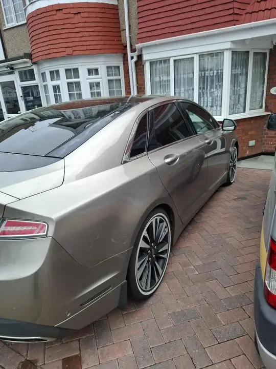 Lincoln Mkz 2021 photo 2
