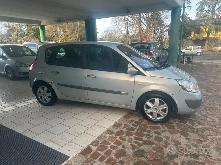 Renault Scenic 2004 photo 4