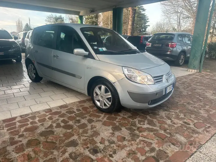 Renault Scenic 2004 photo 3