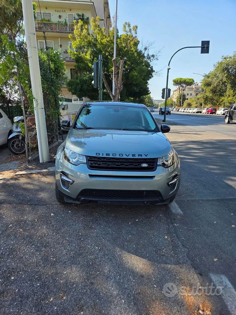 Land Rover Discovery Sport 2017 photo 5