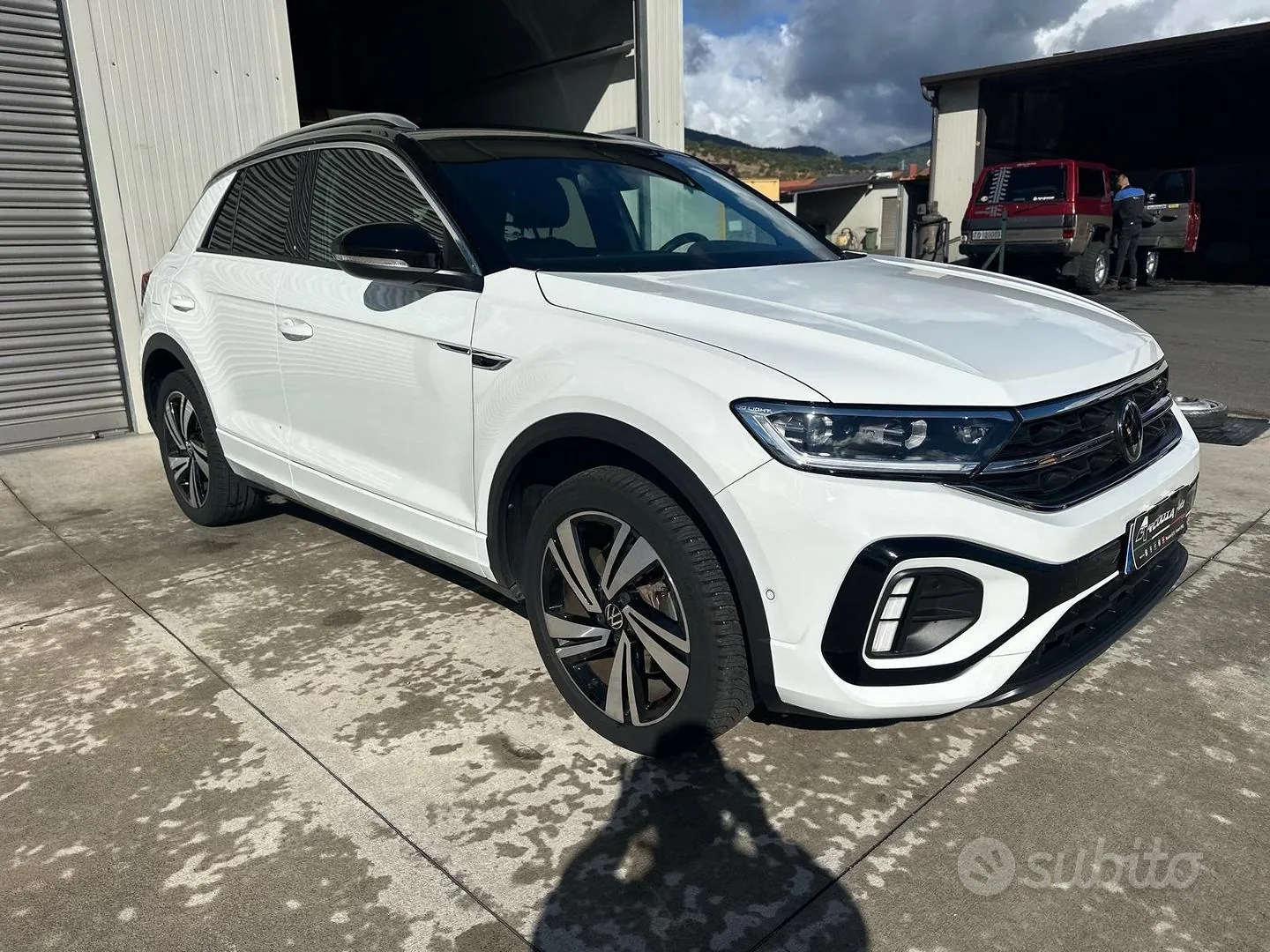 Volkswagen T-Roc 2023 photo 4