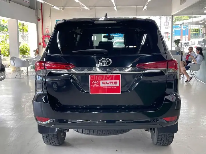 Toyota Fortuner 2024 photo 5