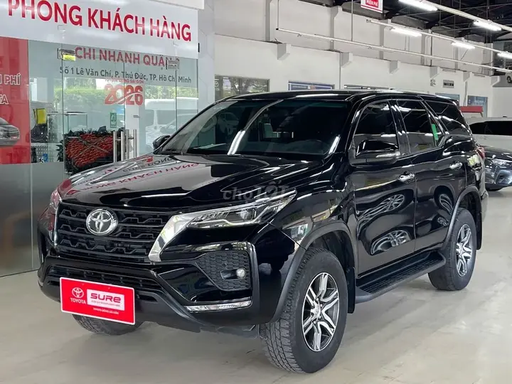 Toyota Fortuner 2024 photo 2