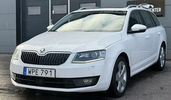 Skoda Octavia 2015 photo 2