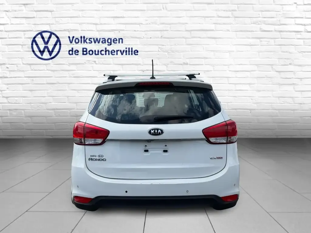 Kia Rondo 2014 photo 5