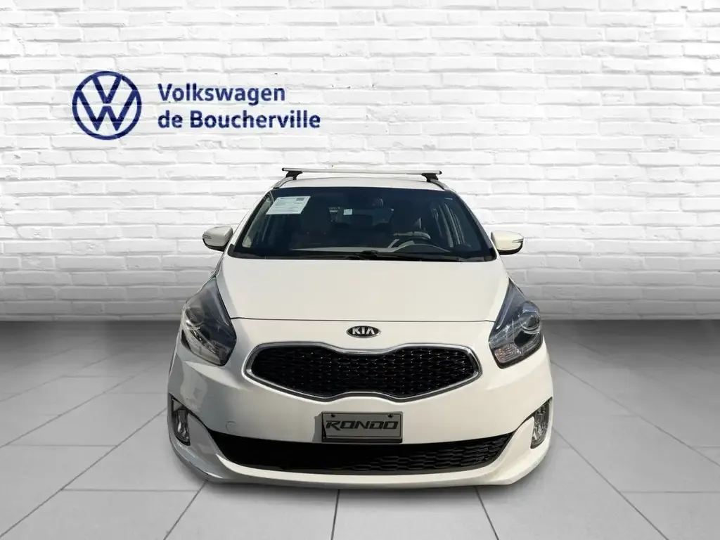Kia Rondo 2014 photo 4