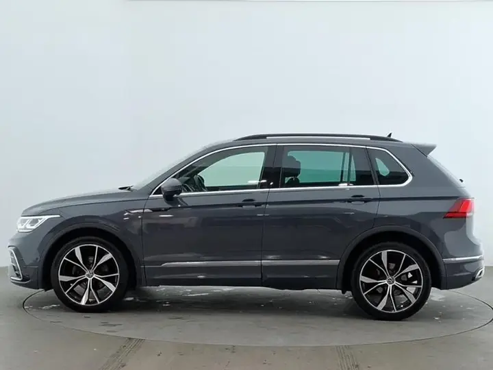 Volkswagen Tiguan 2023 photo 4