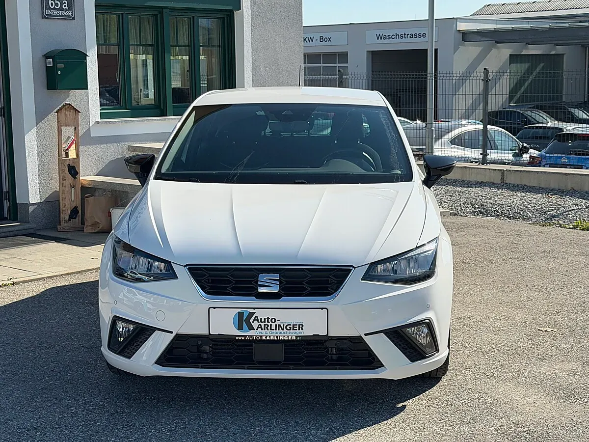 Seat Ibiza 2023 photo 3