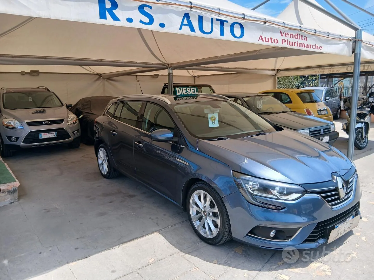 Renault Megane 2019 photo 2