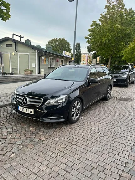 Mercedes-Benz E220 2016 photo 2